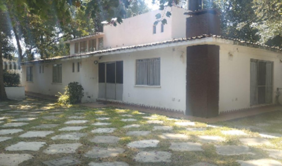 Xochimilco, Ciudad de México, 16020, Mexico, 4 Bedrooms Bedrooms, ,3 BathroomsBathrooms,Residential,For Sale,2003273