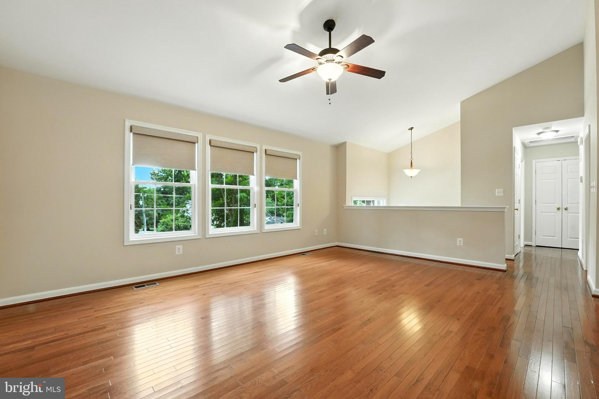 Warrenton, Virginia, 20186, United States, 3 Bedrooms Bedrooms, ,3 BathroomsBathrooms,Residential,For Sale,1930578