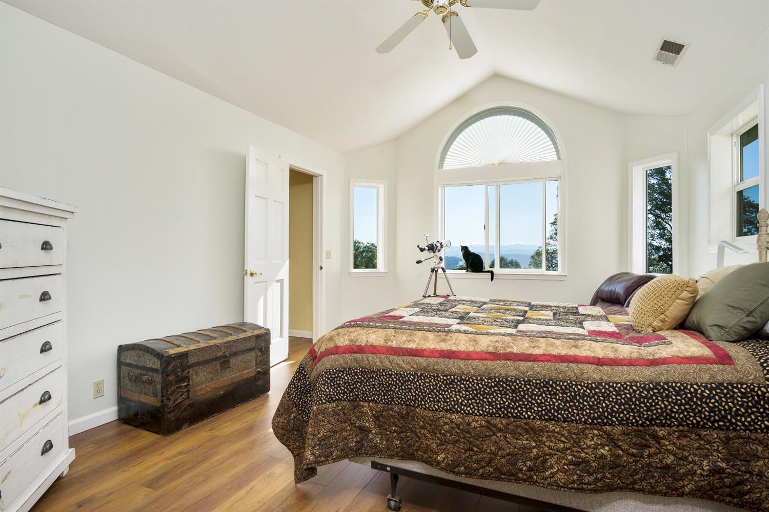 Oregon House, California, 95962, United States, 4 Bedrooms Bedrooms, ,3 BathroomsBathrooms,Residential,For Sale,1976473