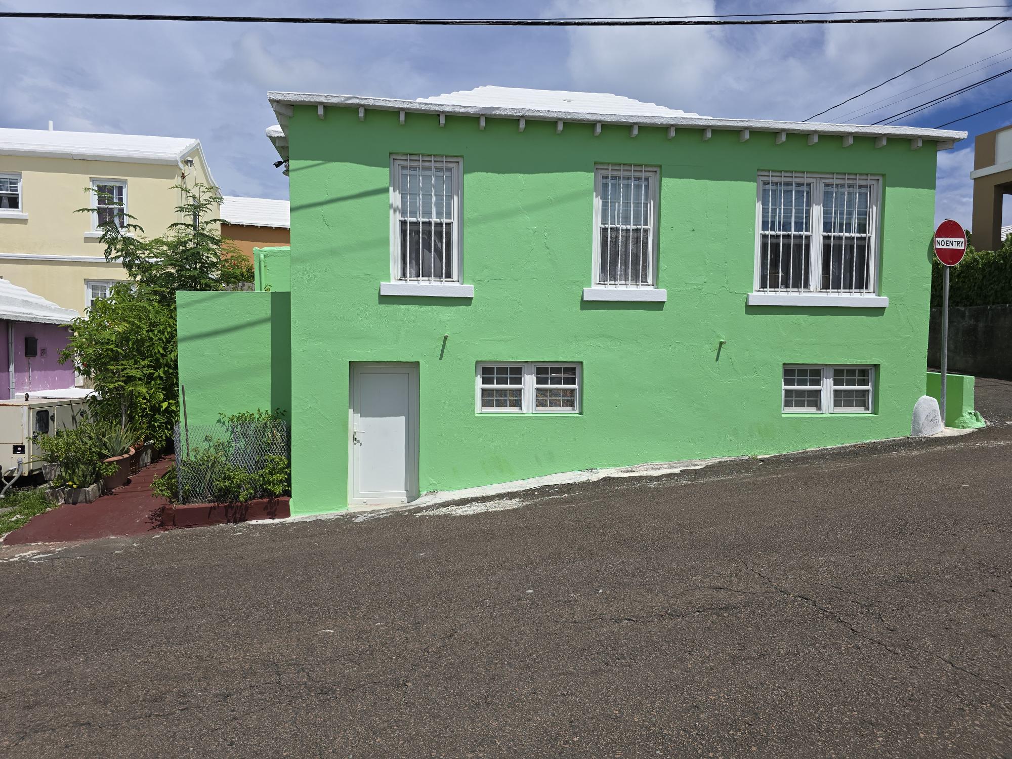 Pembroke, BM, 3 Bedrooms Bedrooms, ,1 BathroomBathrooms,Residential,For Sale,1918183