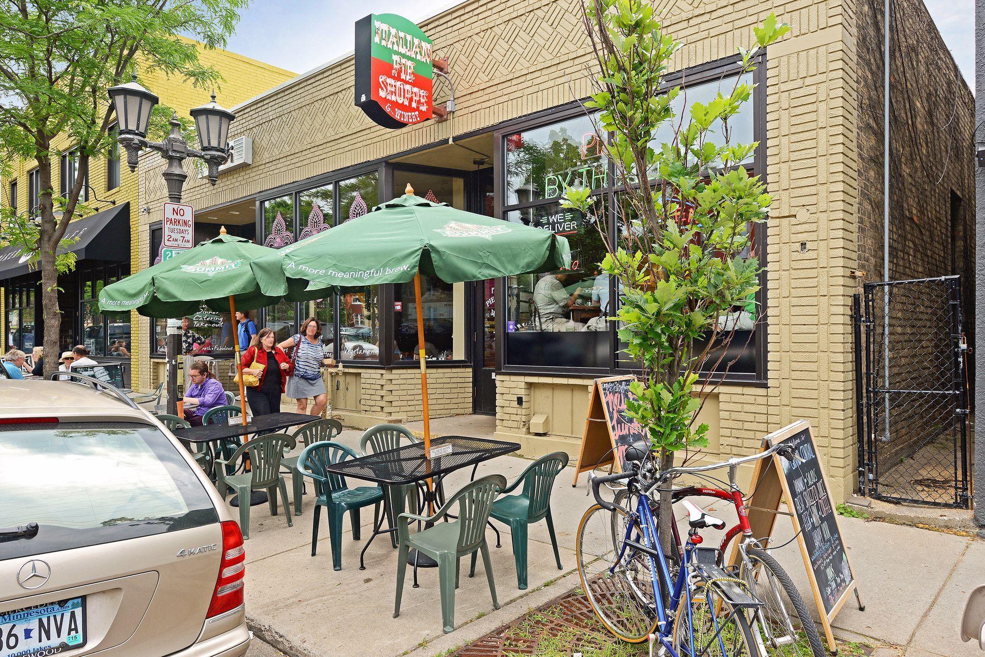 Saint Paul, Minnesota, 55105, United States, 5 Bedrooms Bedrooms, ,4 BathroomsBathrooms,Residential,For Sale,1989282