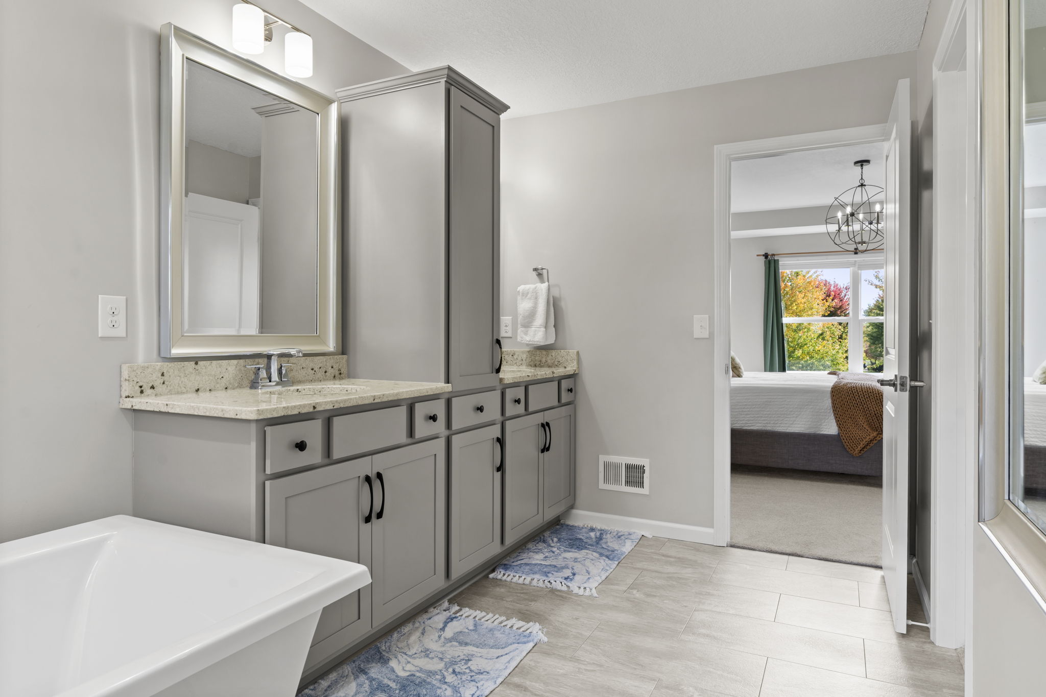  Contemporary Farmhouse Charm in Coveted Towne Lakes - 物件實景