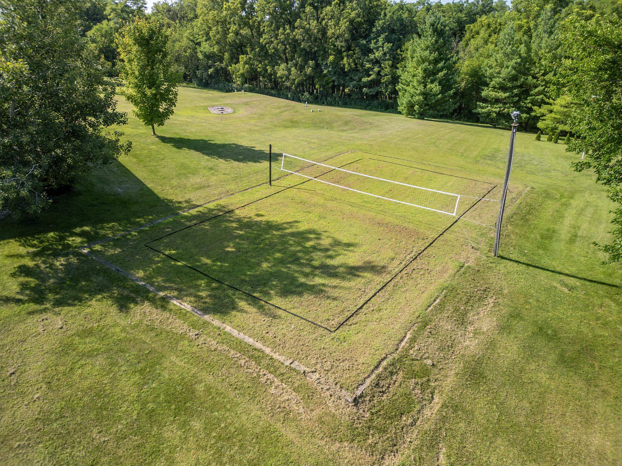 Monticello, Wisconsin, 53570-9520, United States, 4 Bedrooms Bedrooms, ,3 BathroomsBathrooms,Residential,For Sale,2005674