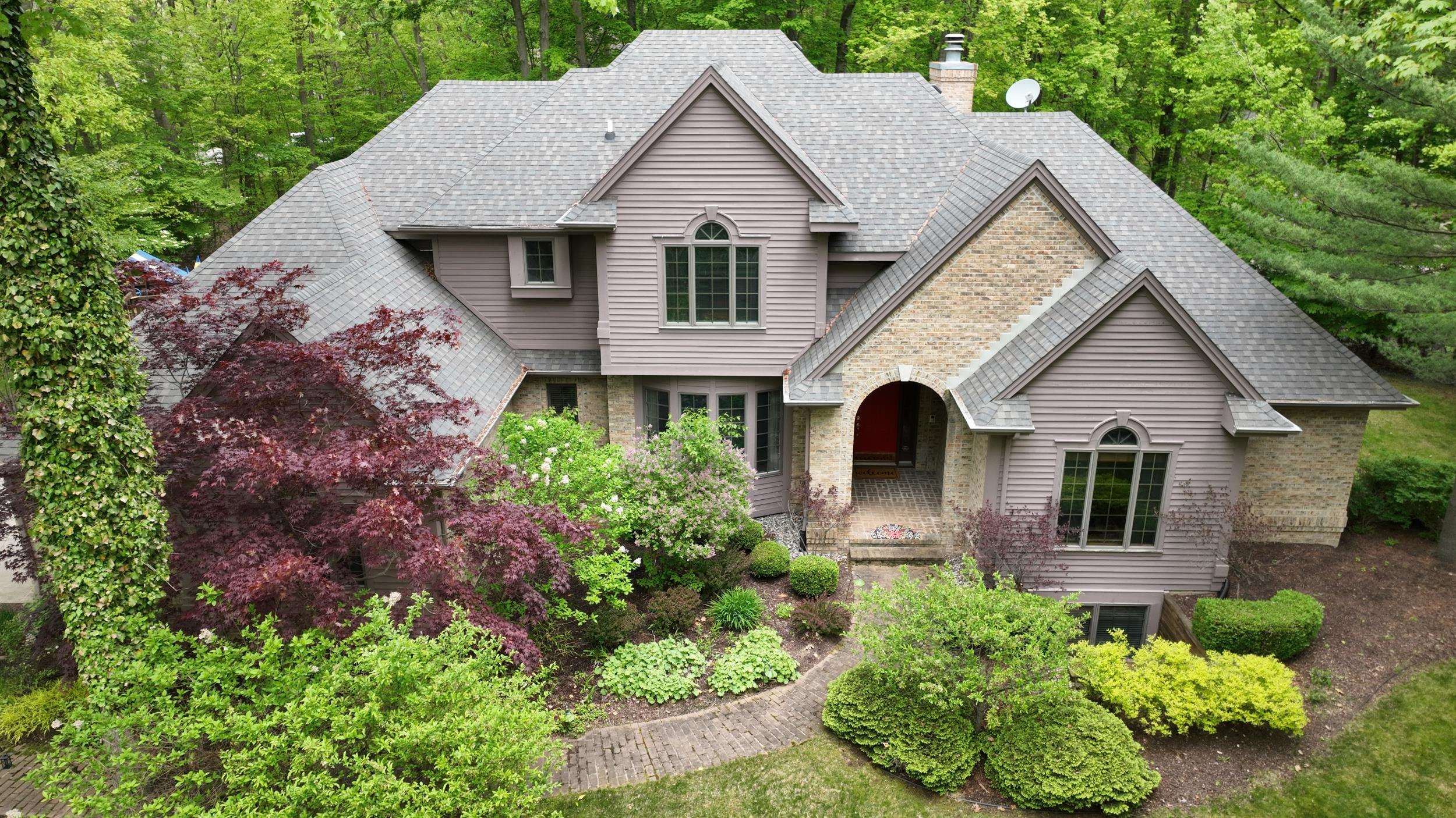 Midland, Michigan, 48642, United States, 5 Bedrooms Bedrooms, ,5 BathroomsBathrooms,Residential,For Sale,2049477