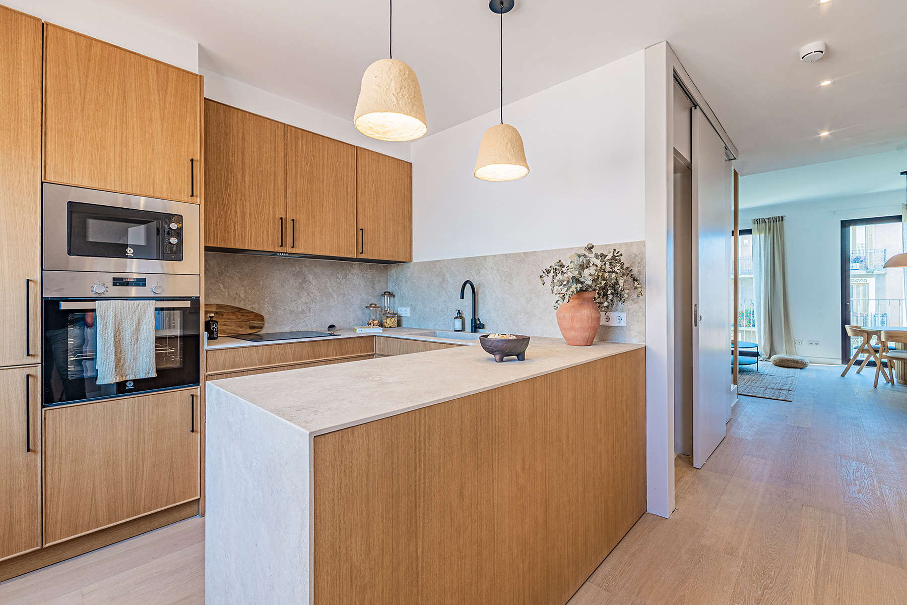  Newly constructed duplex penthouse near the beach - 物件實景