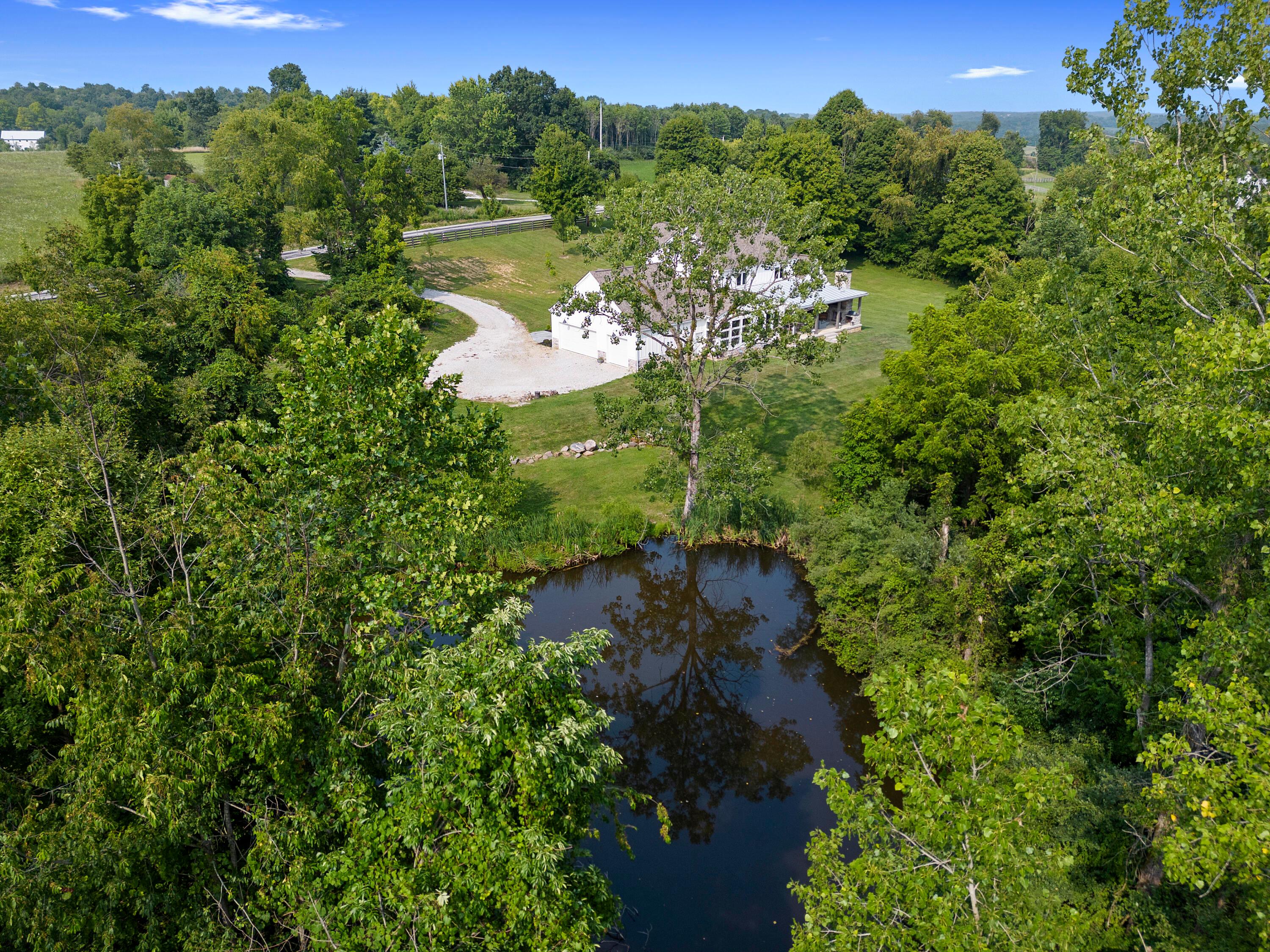 Alexandria, Ohio, 43001, United States, 4 Bedrooms Bedrooms, ,4 BathroomsBathrooms,Residential,For Sale,1907180
