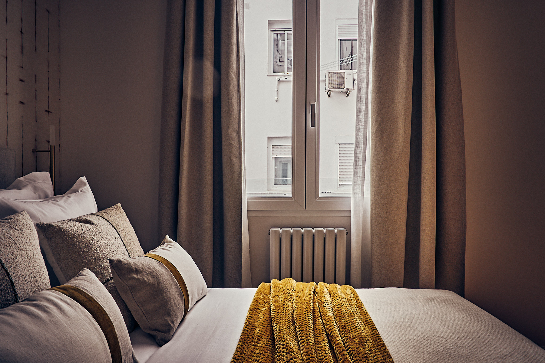  Renovated Flat in Retiro, Madrid - 3 Bedrooms and Natural Light - 物件實景