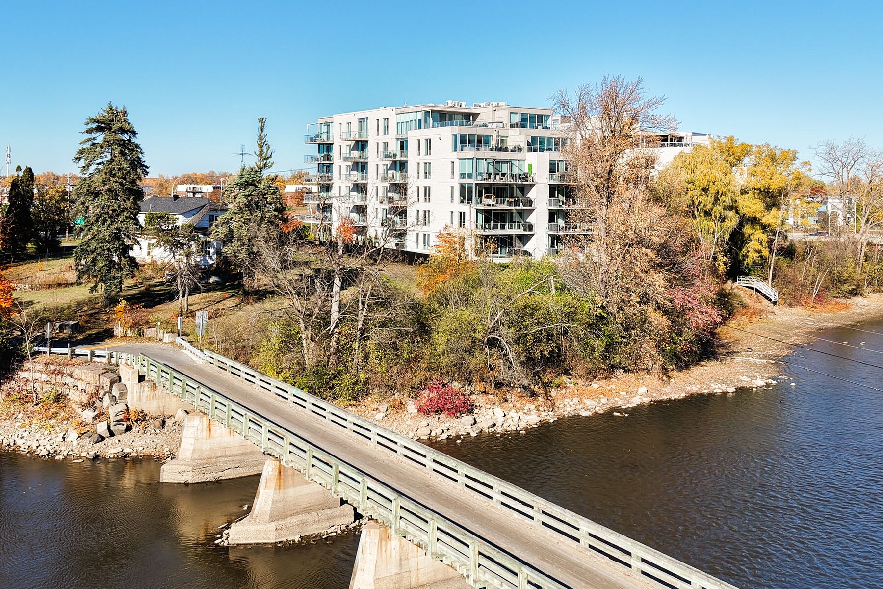  Boisbriand, Laurentides - 物件實景