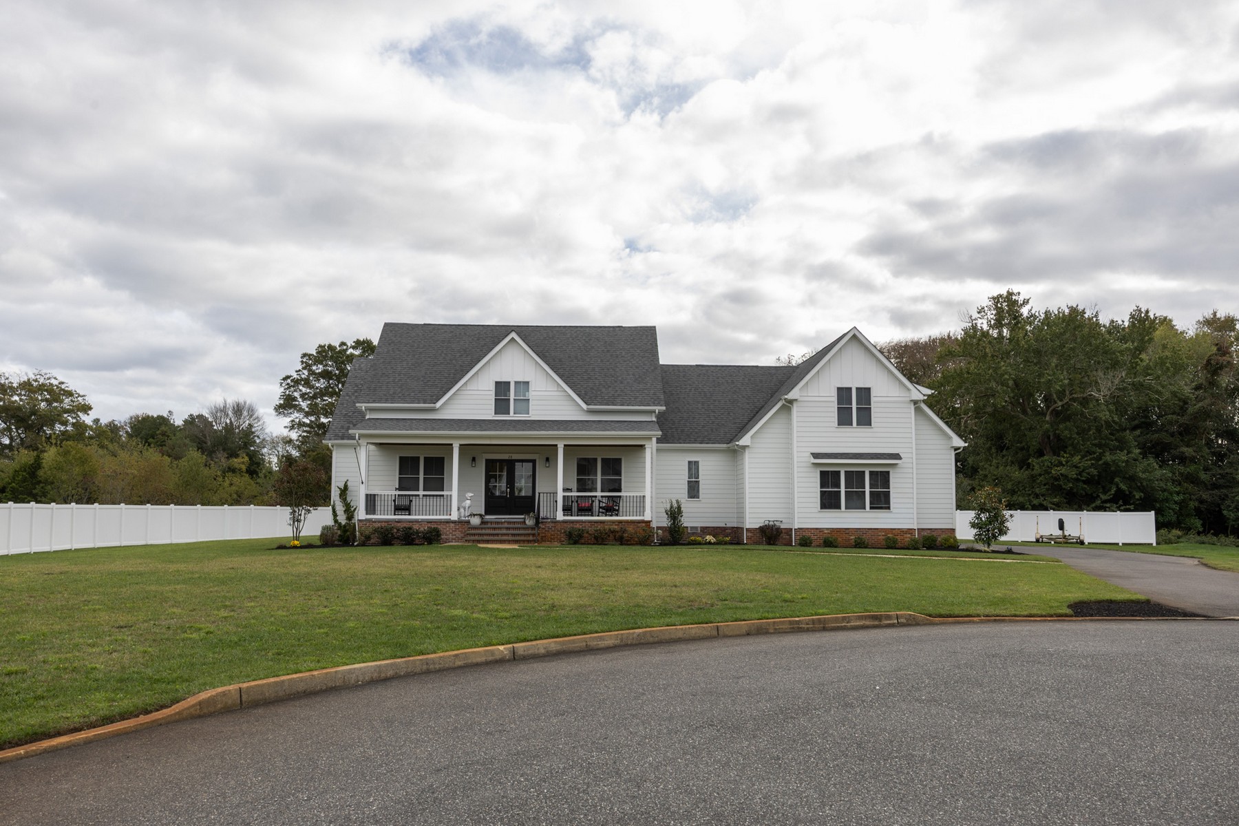  28 Queen Anne Court - 物件實景