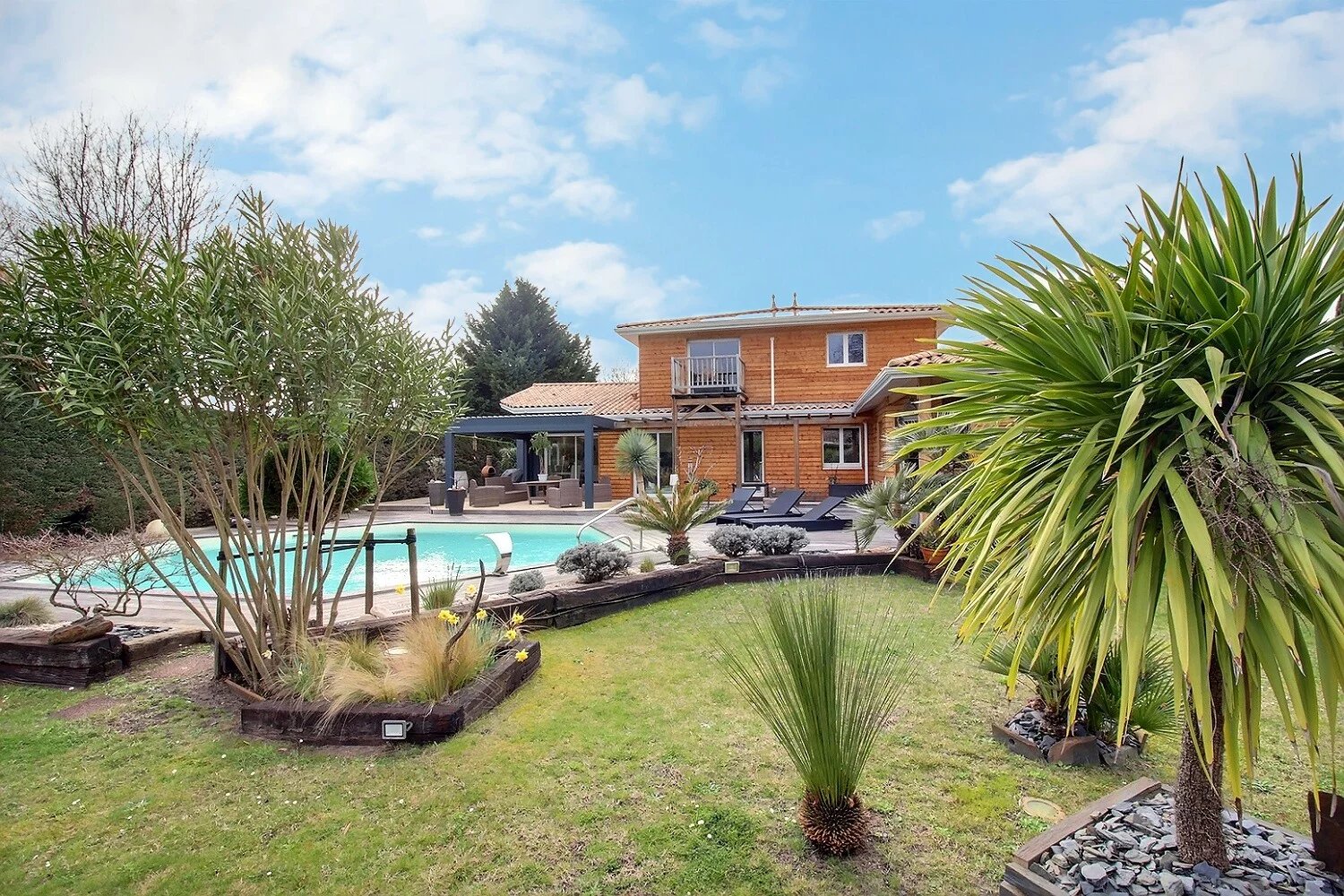 Gujan-Mestras, New Aquitaine, 33470, FR, 5 Bedrooms Bedrooms, ,3 BathroomsBathrooms,Residential,For Sale,1626924
