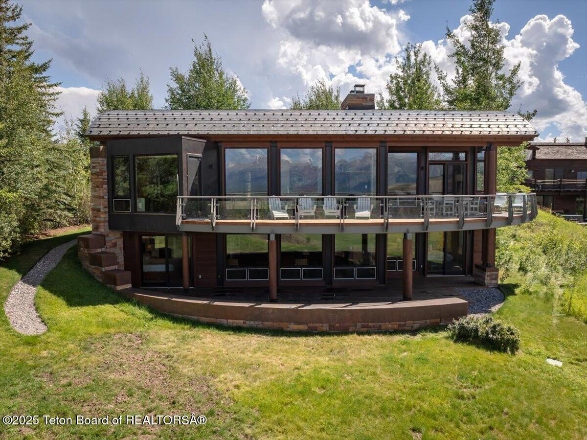 Jackson, Wyoming, 83001, United States, 4 Bedrooms Bedrooms, ,5 BathroomsBathrooms,Residential,For Sale,1851066