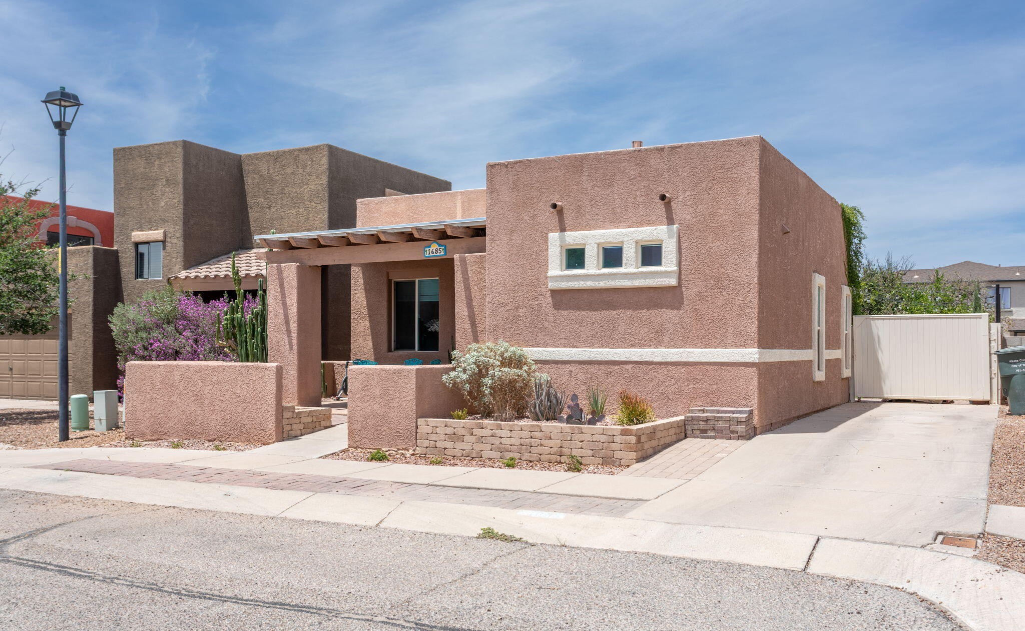  1685 E Calle Grandiosa  Tucson, AZ - 物件實景