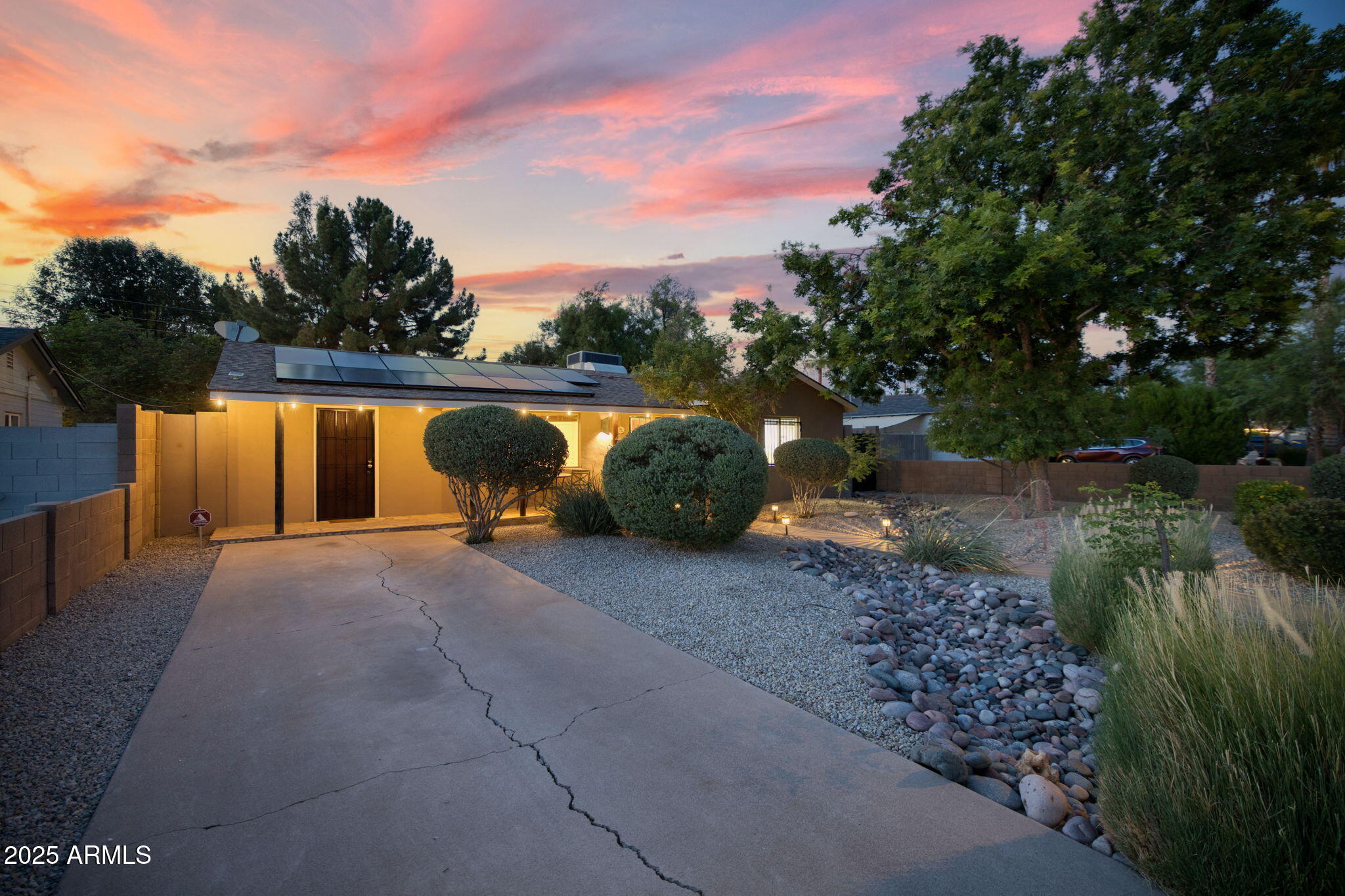 Phoenix, Arizona, 85016, United States, 3 Bedrooms Bedrooms, ,Residential,For Sale,1857122