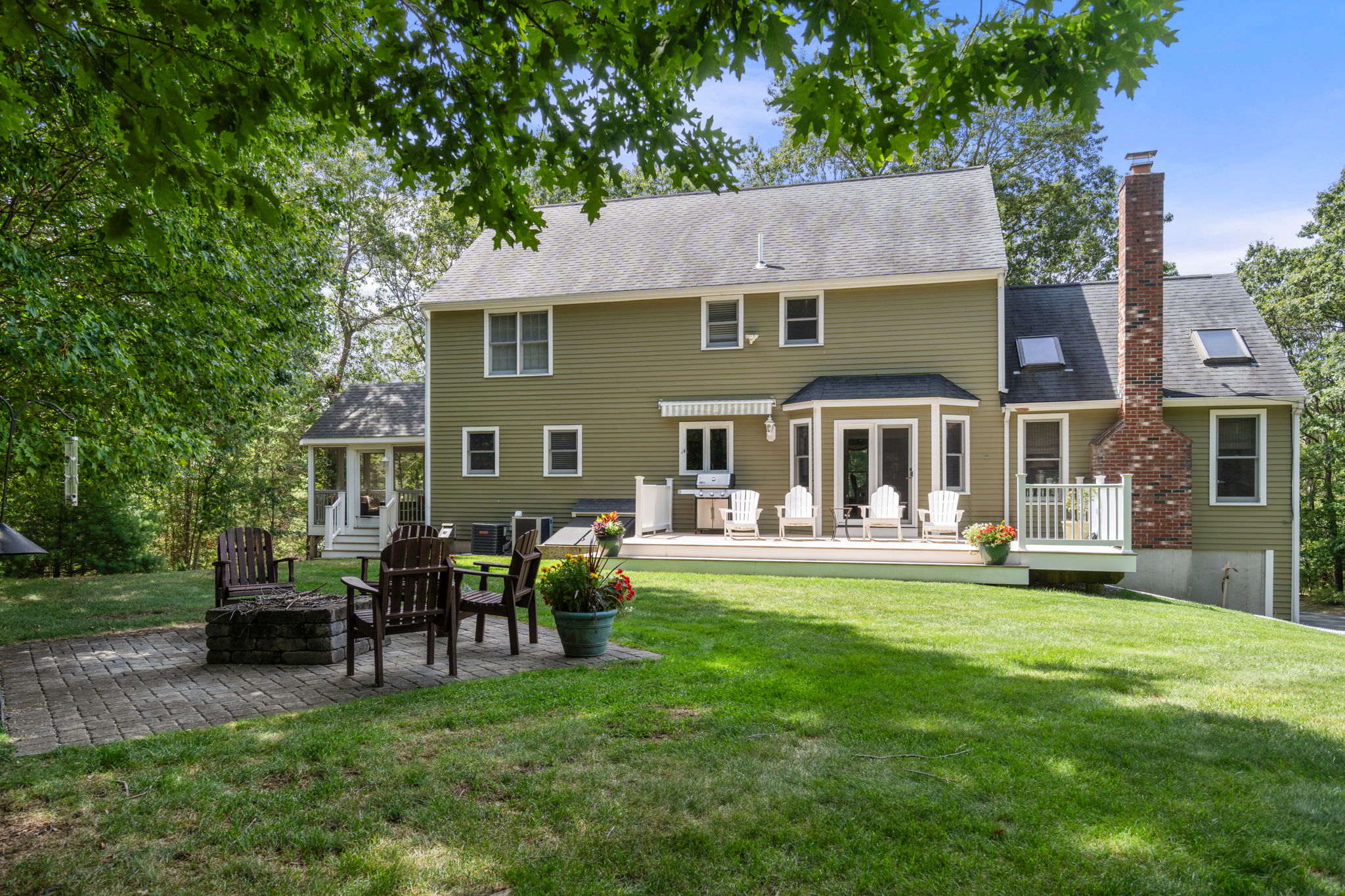  77 Azalea Road, Sharon, MA, 02067 - 物件實景