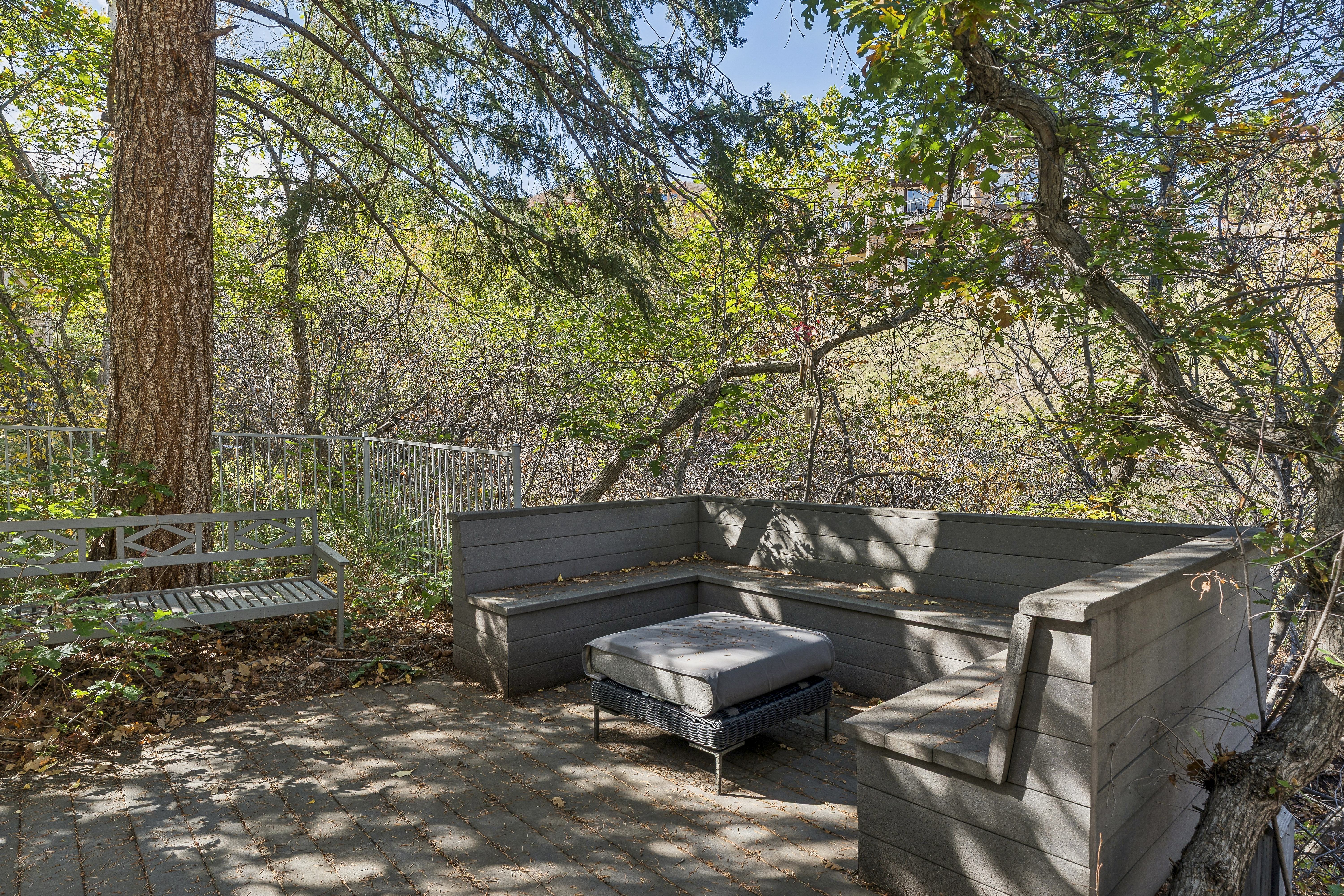  A Warm And Inviting Retreat That Blends Beautifully With The Surroundings - 物件實景