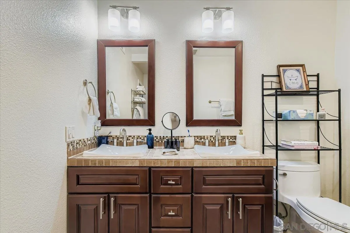 San Diego, California, 92124, United States, 3 Bedrooms Bedrooms, ,3 BathroomsBathrooms,Residential,For Sale,1990996