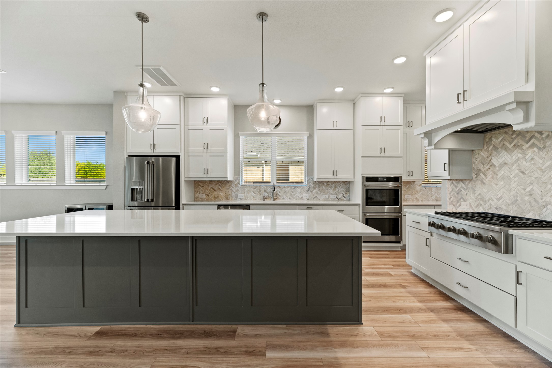 Katy, Texas, 77493, United States, 4 Bedrooms Bedrooms, ,3 BathroomsBathrooms,Residential,For Sale,1988106