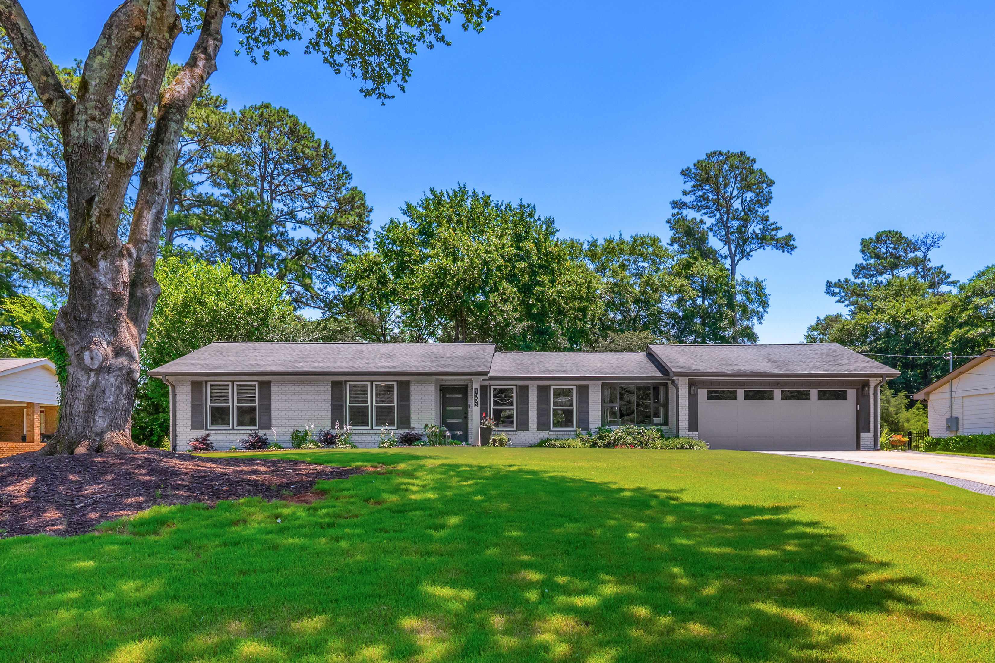  Beautifully Reimagined Ranch Home Just Minutes from Historic Roswell - 物件實景