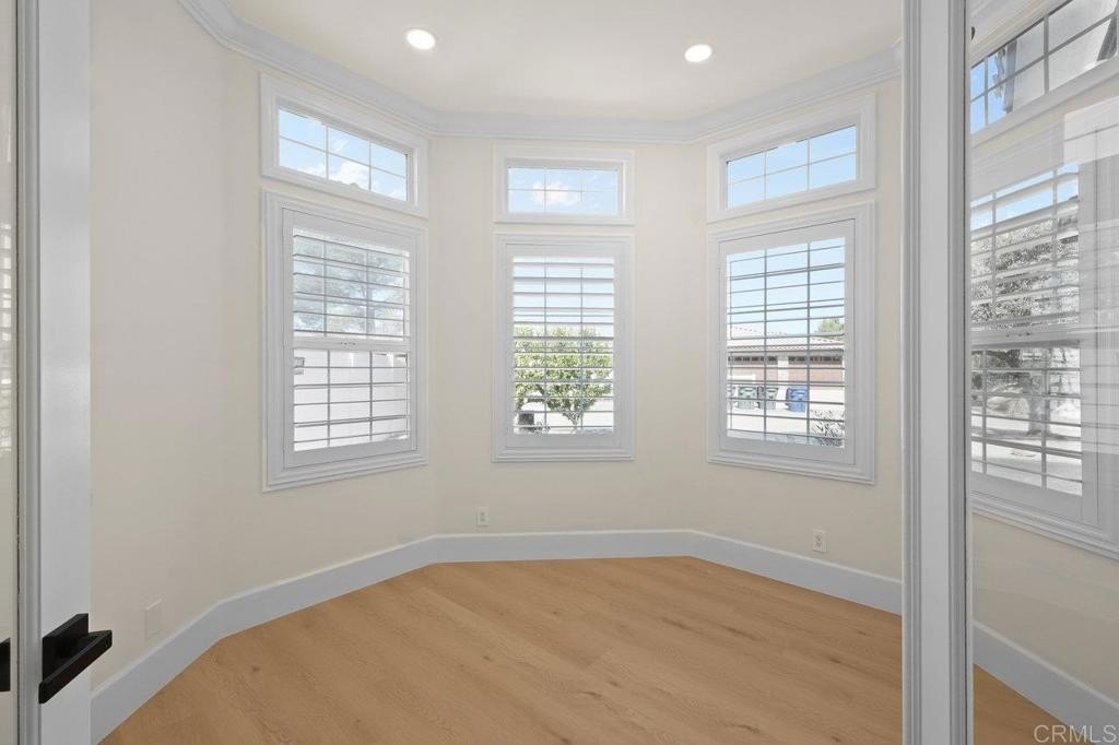 Alpine, California, 91901, United States, 4 Bedrooms Bedrooms, ,4 BathroomsBathrooms,Residential,For Sale,1905868
