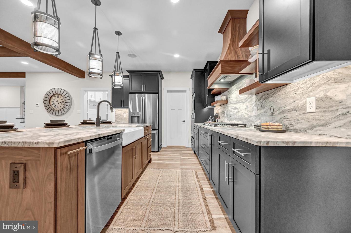 705 Oxford Drive Unit 39, York, Pennsylvania, 17406, United States, 4 Bedrooms Bedrooms, ,5 BathroomsBathrooms,Residential,For Sale,705 Oxford Drive Unit 39,1628330