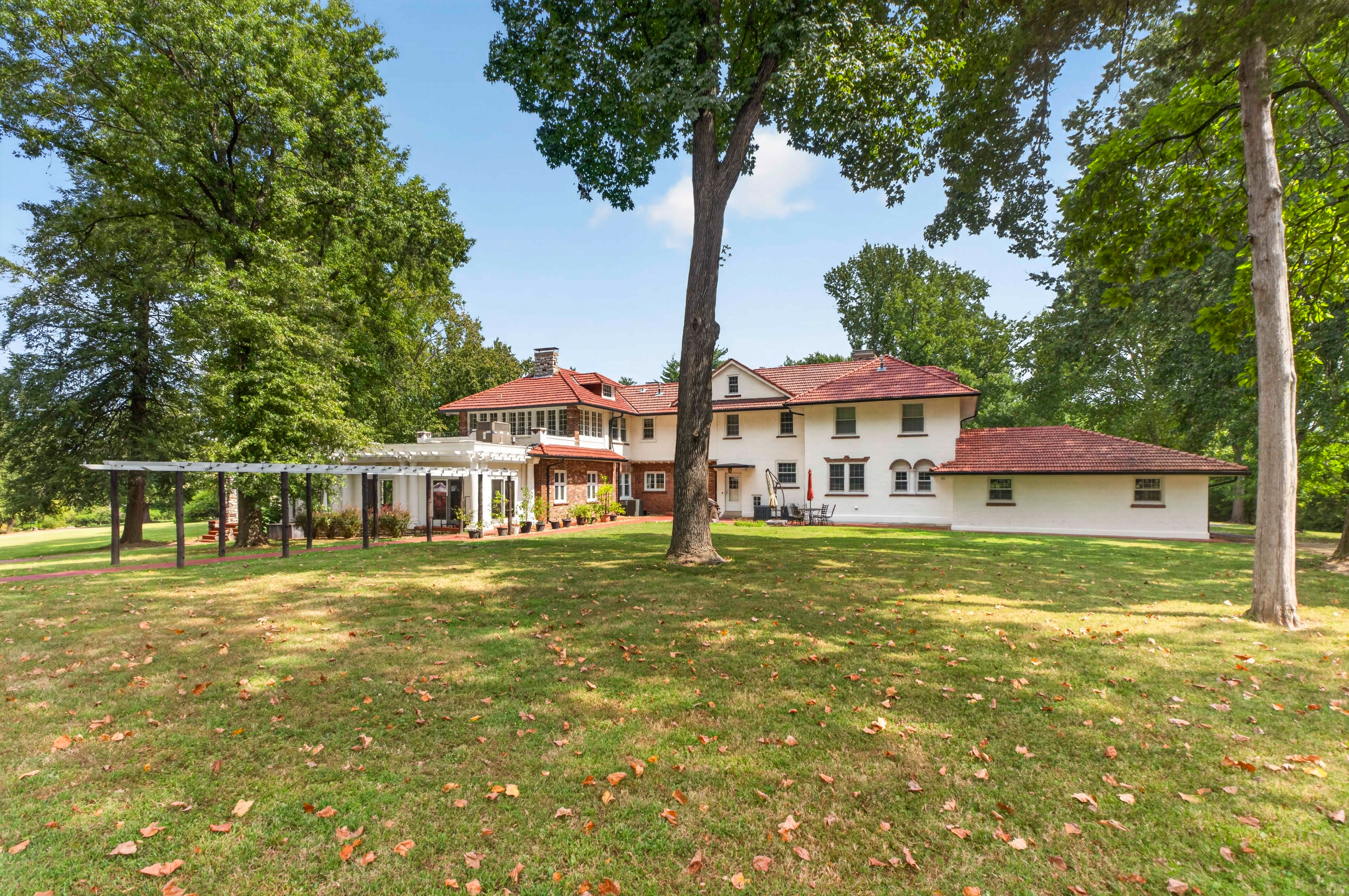  Stunning Spanish Revival Estate in Ladue - 物件實景