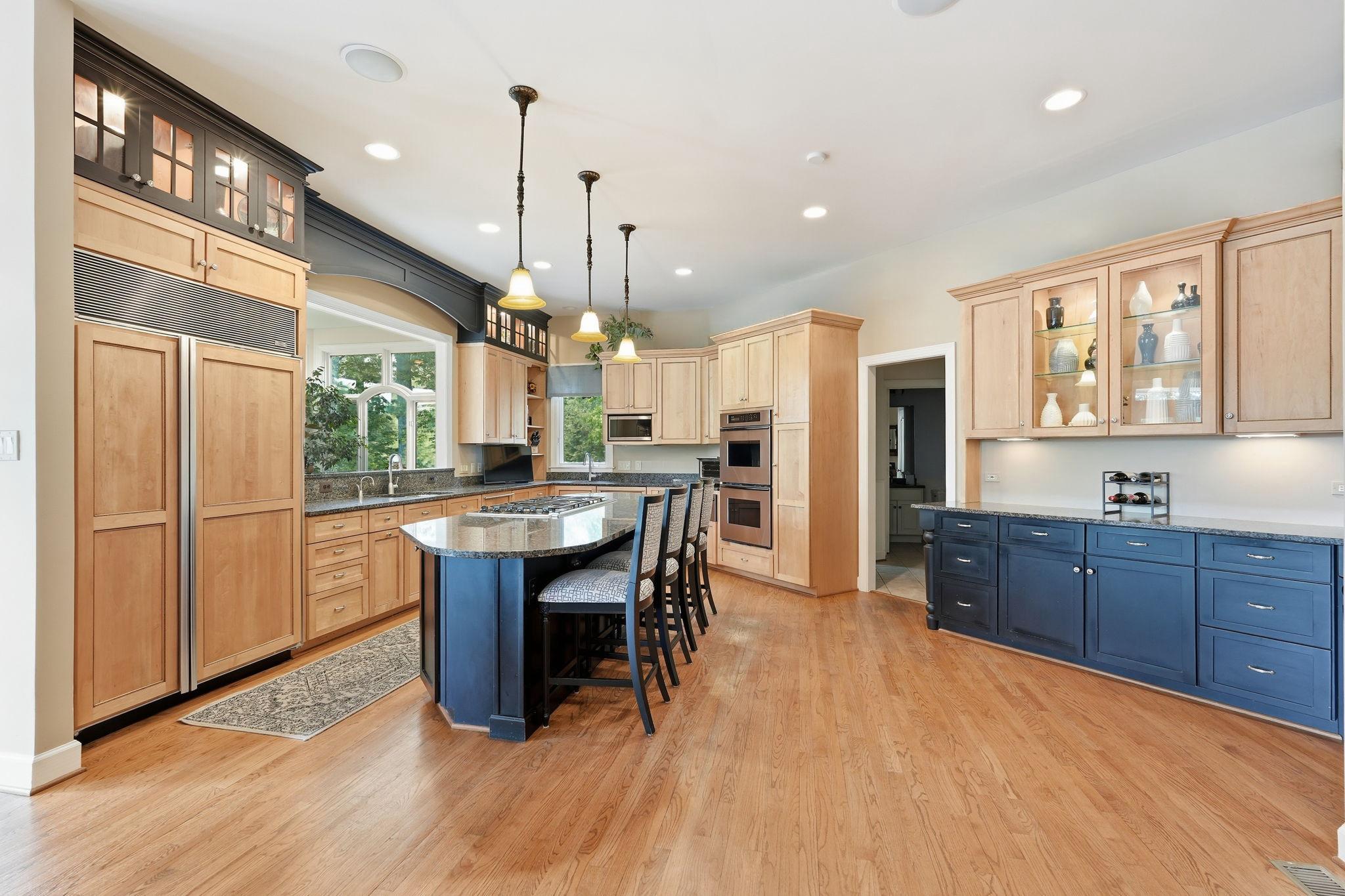  7818 Crownhurst Court, Mclean, VA, 22102 - 物件實景