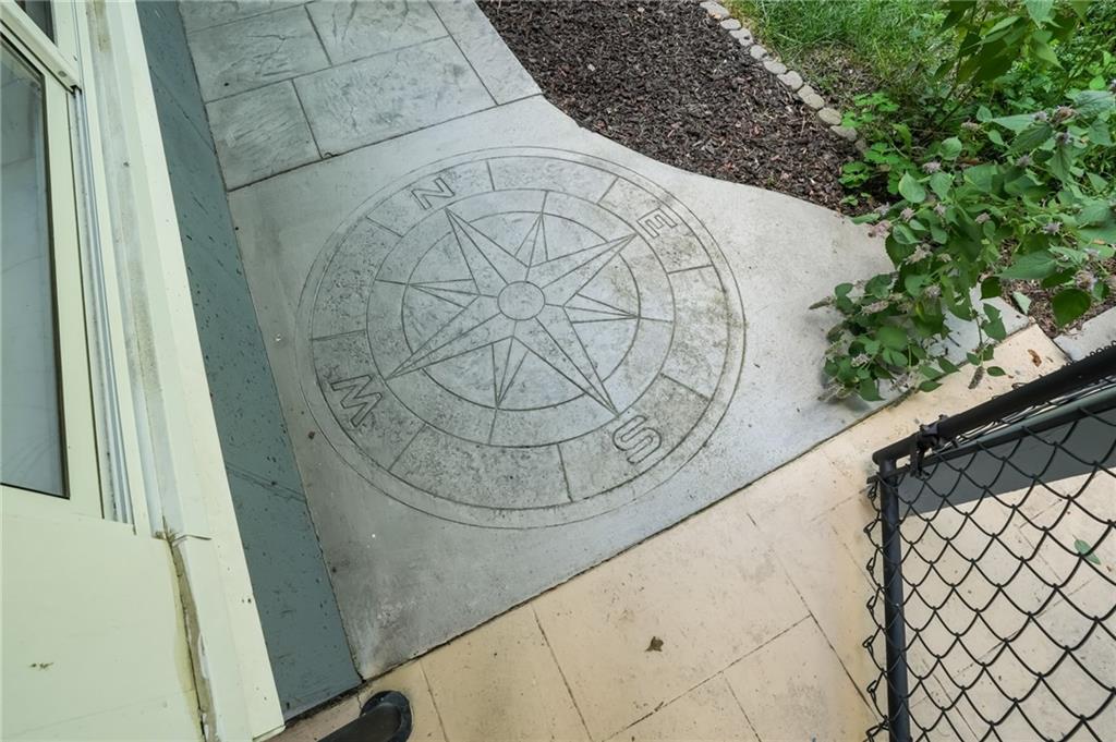 North Kingstown, Rhode Island, 02852, United States, 3 Bedrooms Bedrooms, ,4 BathroomsBathrooms,Residential,For Sale,1973997