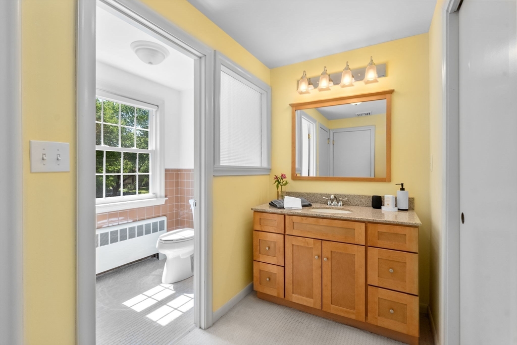 Weston, Massachusetts, 02493, United States, 4 Bedrooms Bedrooms, ,3 BathroomsBathrooms,Residential,For Sale,1838701