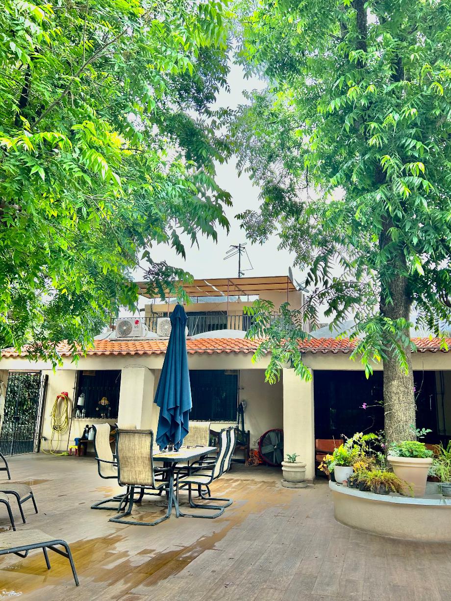 Saltillo, Coahuila de Zaragoza, 25204, Mexico, 4 Bedrooms Bedrooms, ,4 BathroomsBathrooms,Residential,For Sale,1821223