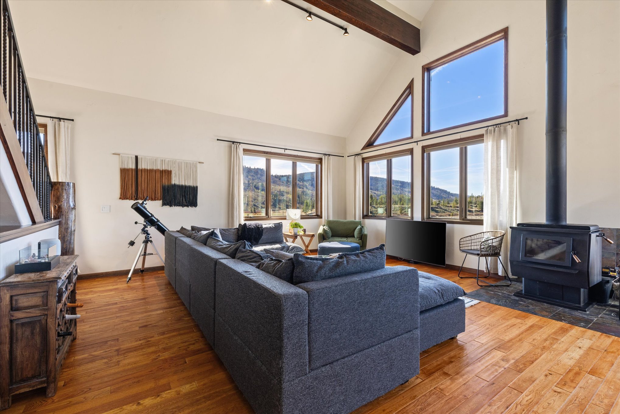  33632 Seneca Trail, Oak Creek, CO, 80467 - 物件實景
