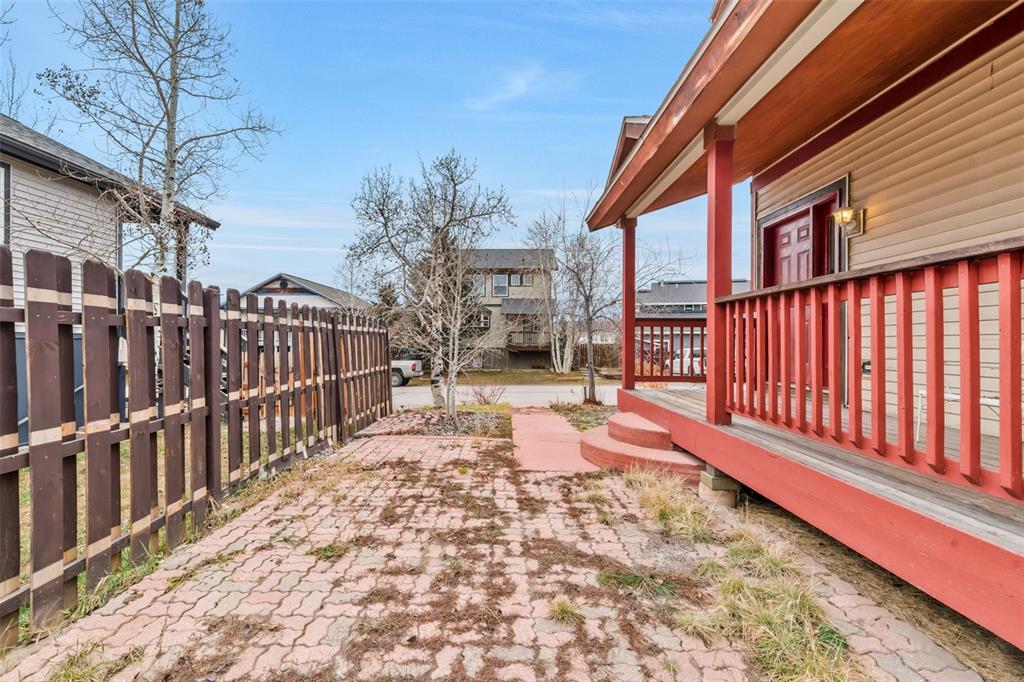 Steamboat Springs, Colorado, 80487, United States, 3 Bedrooms Bedrooms, ,2 BathroomsBathrooms,Residential,For Sale,2003476