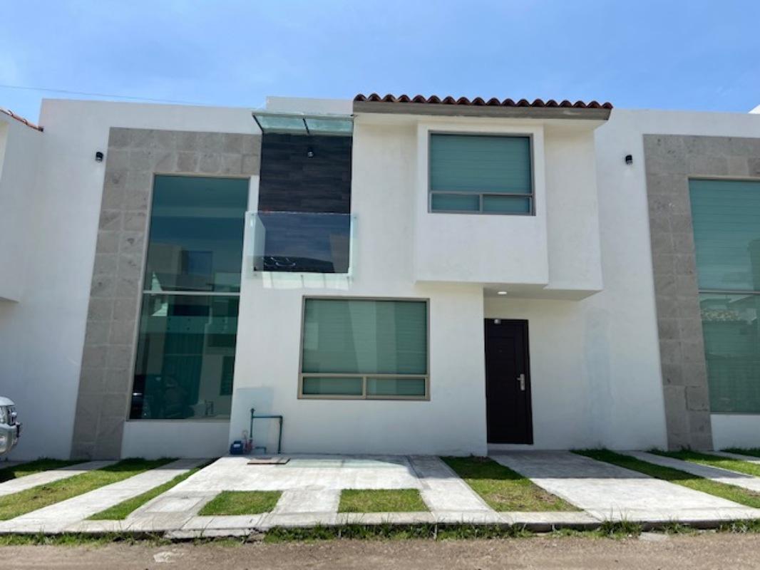 ALAZANES, Toluca, Estado de México, 50265, Mexico, 3 Bedrooms Bedrooms, ,2 BathroomsBathrooms,Residential,For Sale,ALAZANES,1440726