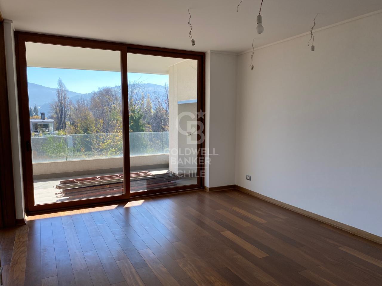 Las Condes, Chile, 4 Bedrooms Bedrooms, ,5 BathroomsBathrooms,Residential,For Sale,1856785