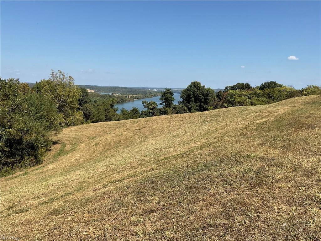 Mount Alto, West Virginia, 25264, United States, 4 Bedrooms Bedrooms, ,3 BathroomsBathrooms,Residential,For Sale,1979084
