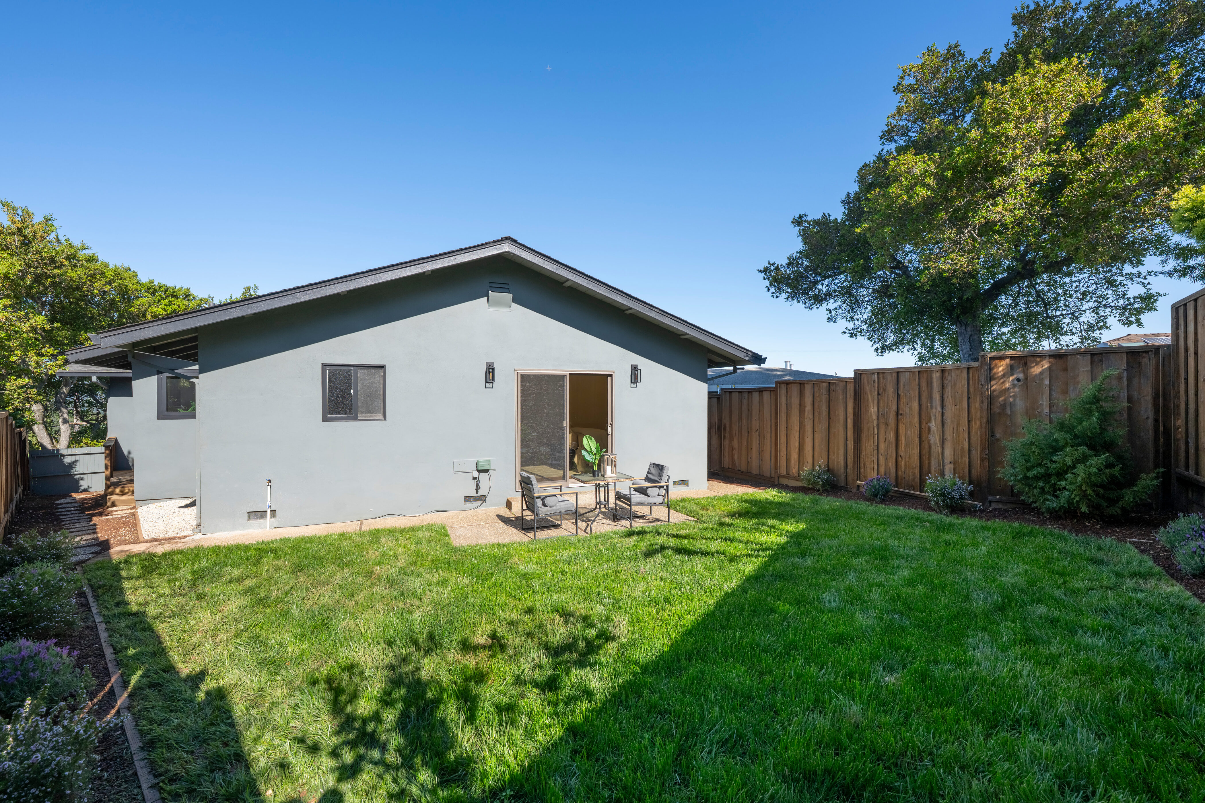  Gorgeous View Home - 物件實景