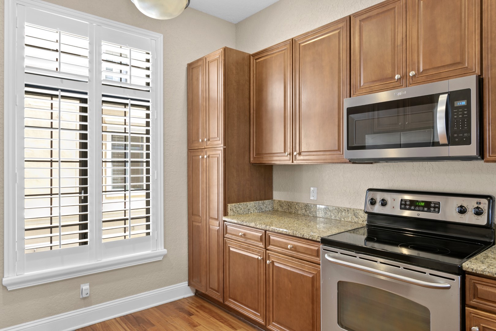 Tampa, Florida, 33606, United States, 3 Bedrooms Bedrooms, ,3 BathroomsBathrooms,Residential,For Sale,2012013