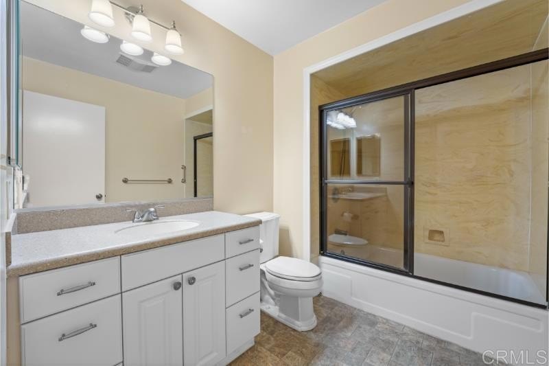 Chula Vista, California, 91910, United States, 2 Bedrooms Bedrooms, ,2 BathroomsBathrooms,Residential,For Sale,1885418