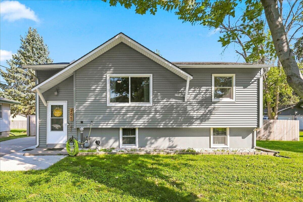 Greenhaven Rd, Council Bluffs, IA 51503