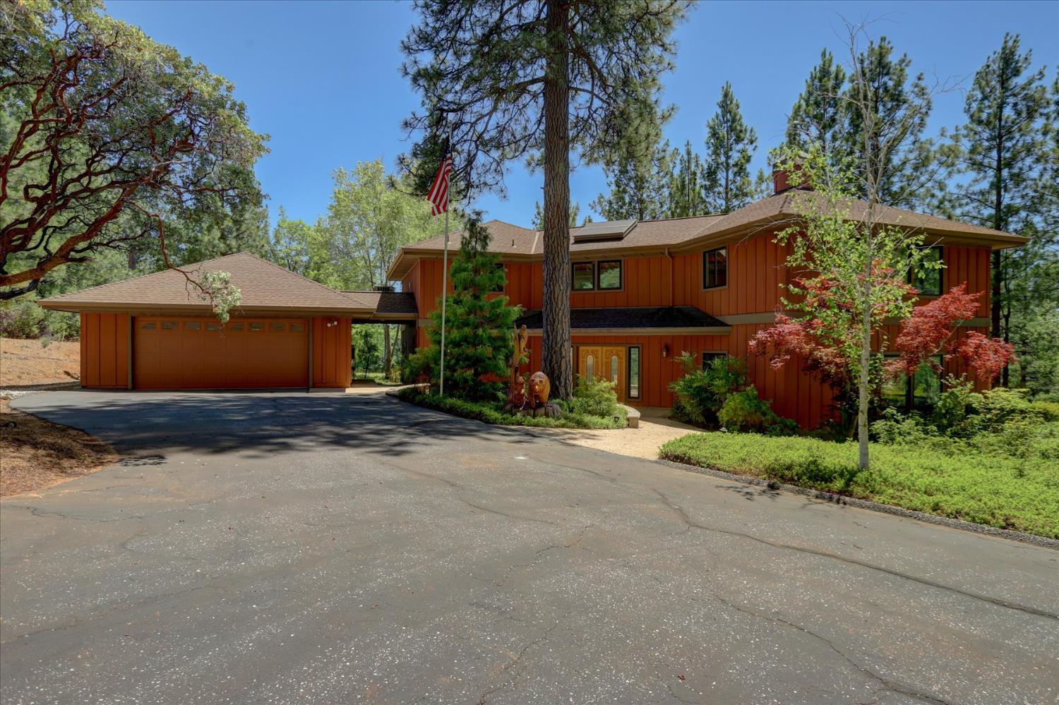 Nevada City, California, 95959, United States, 3 Bedrooms Bedrooms, ,3 BathroomsBathrooms,Residential,For Sale,1928446
