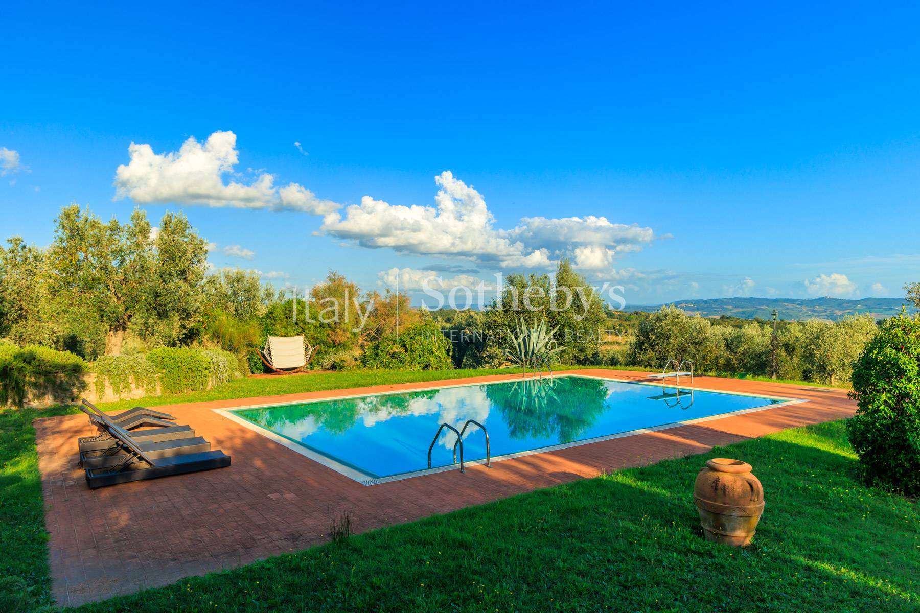  Historic farmhouse with olive grove and vineyard - 物件實景