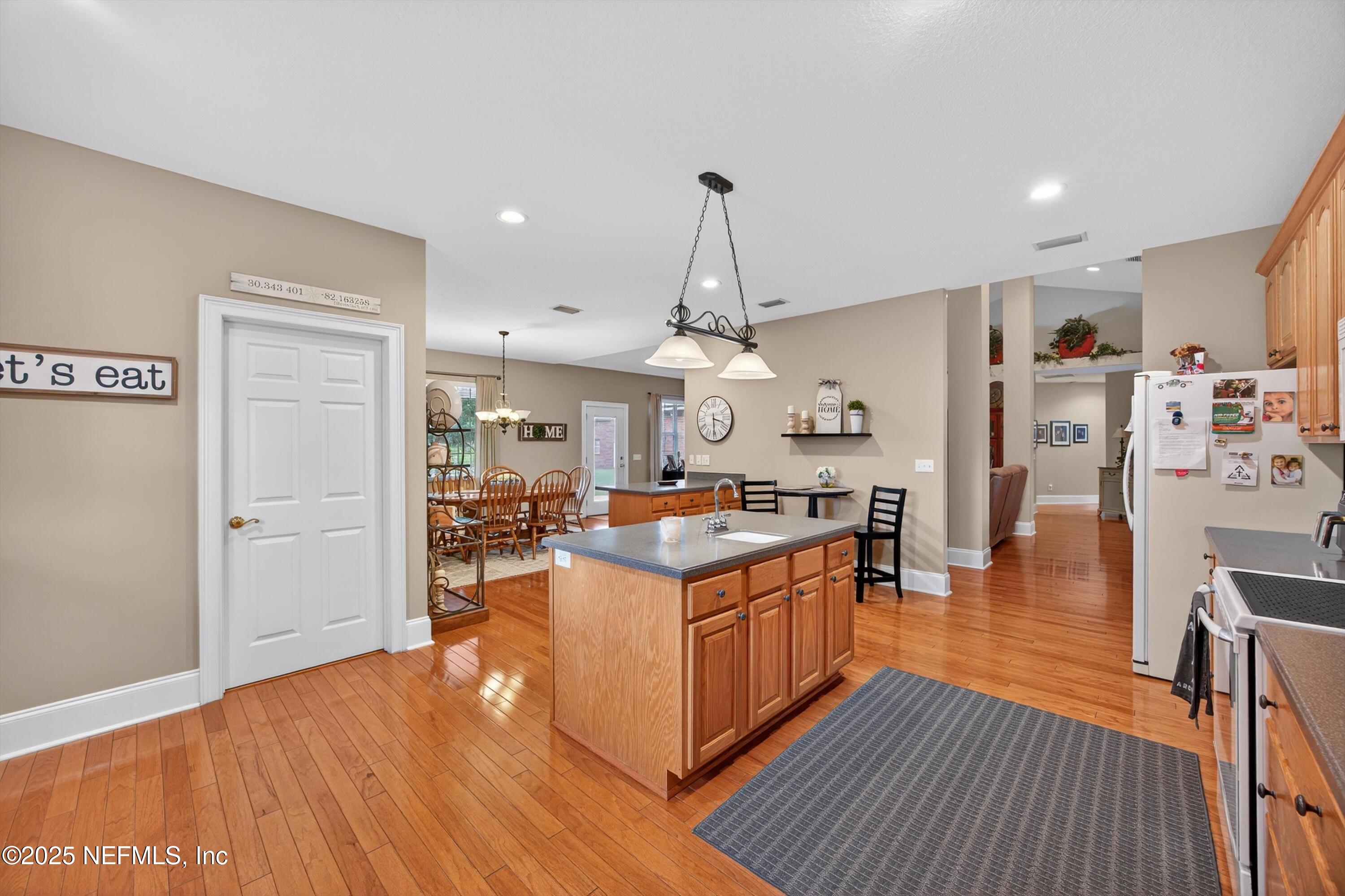Glen St. Mary, Florida, 32040, United States, 4 Bedrooms Bedrooms, ,3 BathroomsBathrooms,Residential,For Sale,1862289