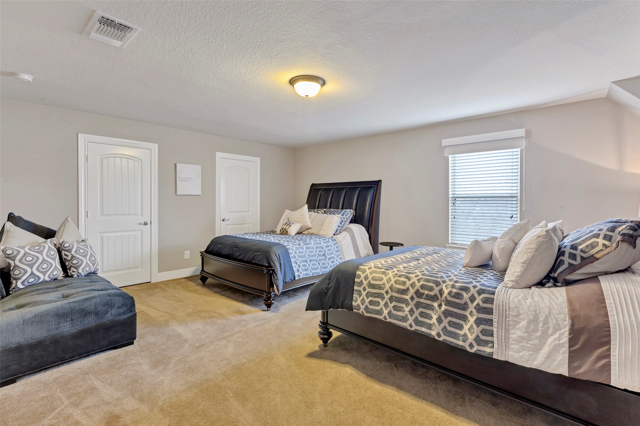 Spring, Texas, 77382, United States, 4 Bedrooms Bedrooms, ,4 BathroomsBathrooms,Residential,For Sale,1903893