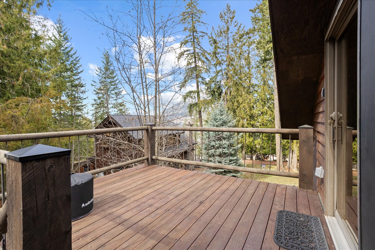 Hope, Idaho, 83836, United States, 3 Bedrooms Bedrooms, ,2 BathroomsBathrooms,Residential,For Sale,1764168