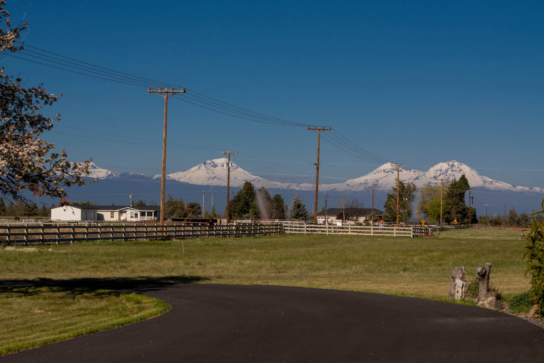  20900 SW Young Avenue Bend, OR 97703 - 物件實景