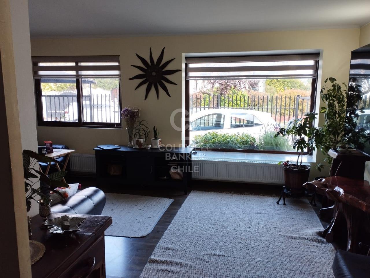 Osorno, Chile, 6 Bedrooms Bedrooms, ,4 BathroomsBathrooms,Residential,For Sale,1913359
