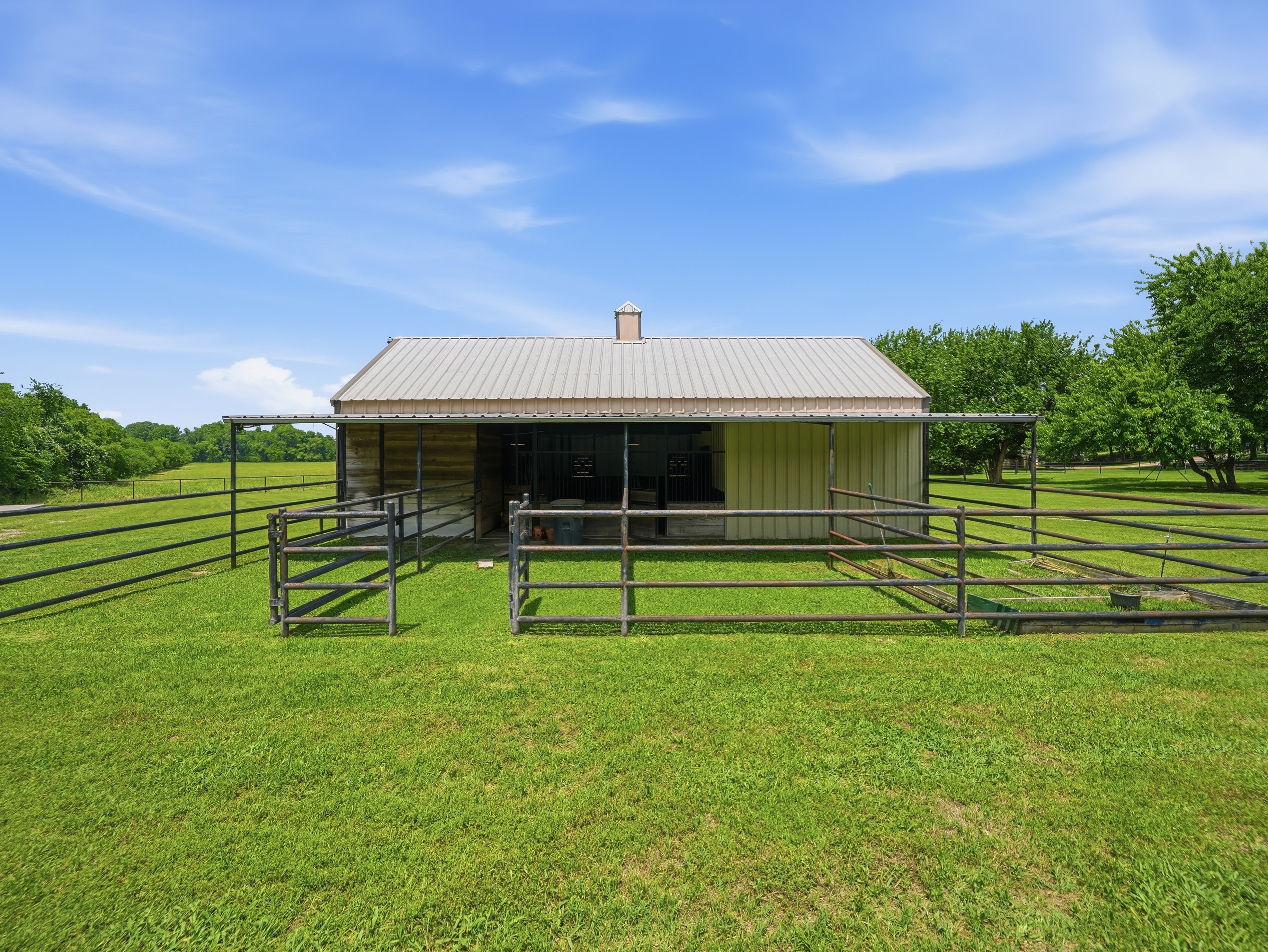  129 Trinity Bluffs, Aledo, TX, 76008 - 物件實景