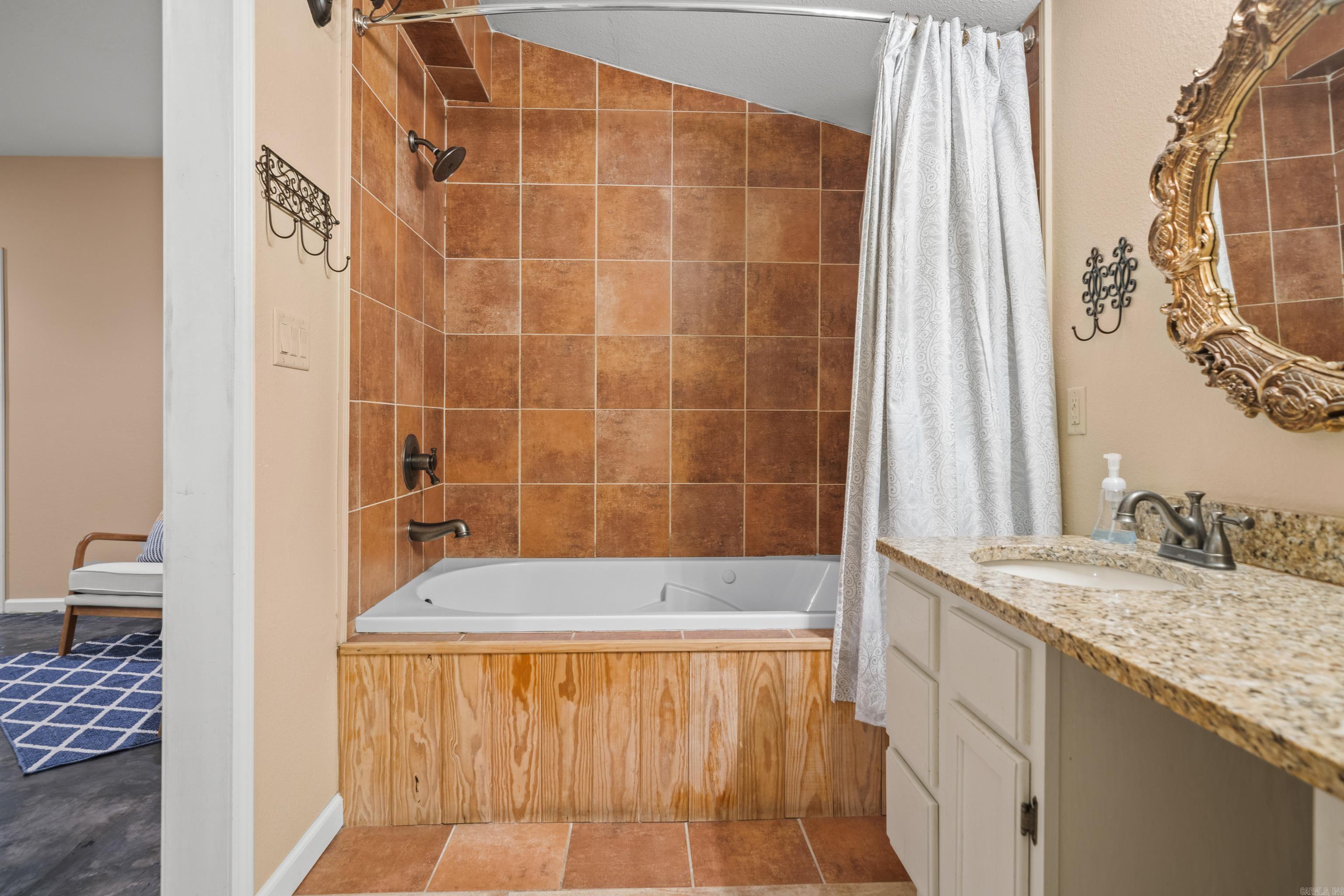 Hot Springs, Arkansas, 71913, United States, 8 Bedrooms Bedrooms, ,6 BathroomsBathrooms,Residential,For Sale,1982872