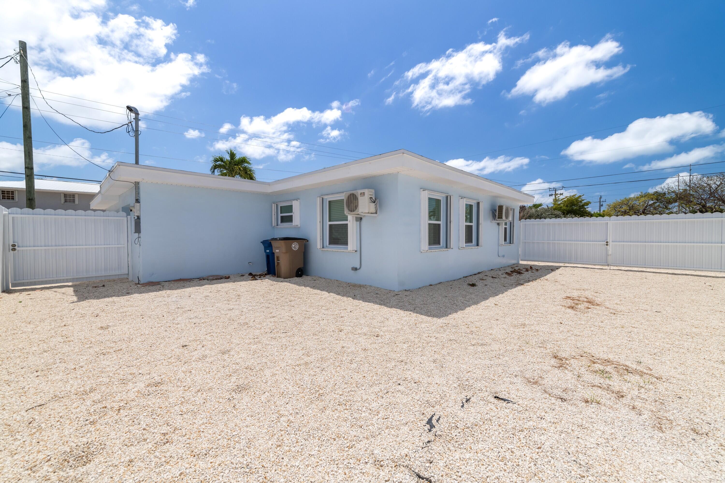 MARATHON, Florida, 33050, United States, 2 Bedrooms Bedrooms, ,2 BathroomsBathrooms,Residential,For Sale,1793484