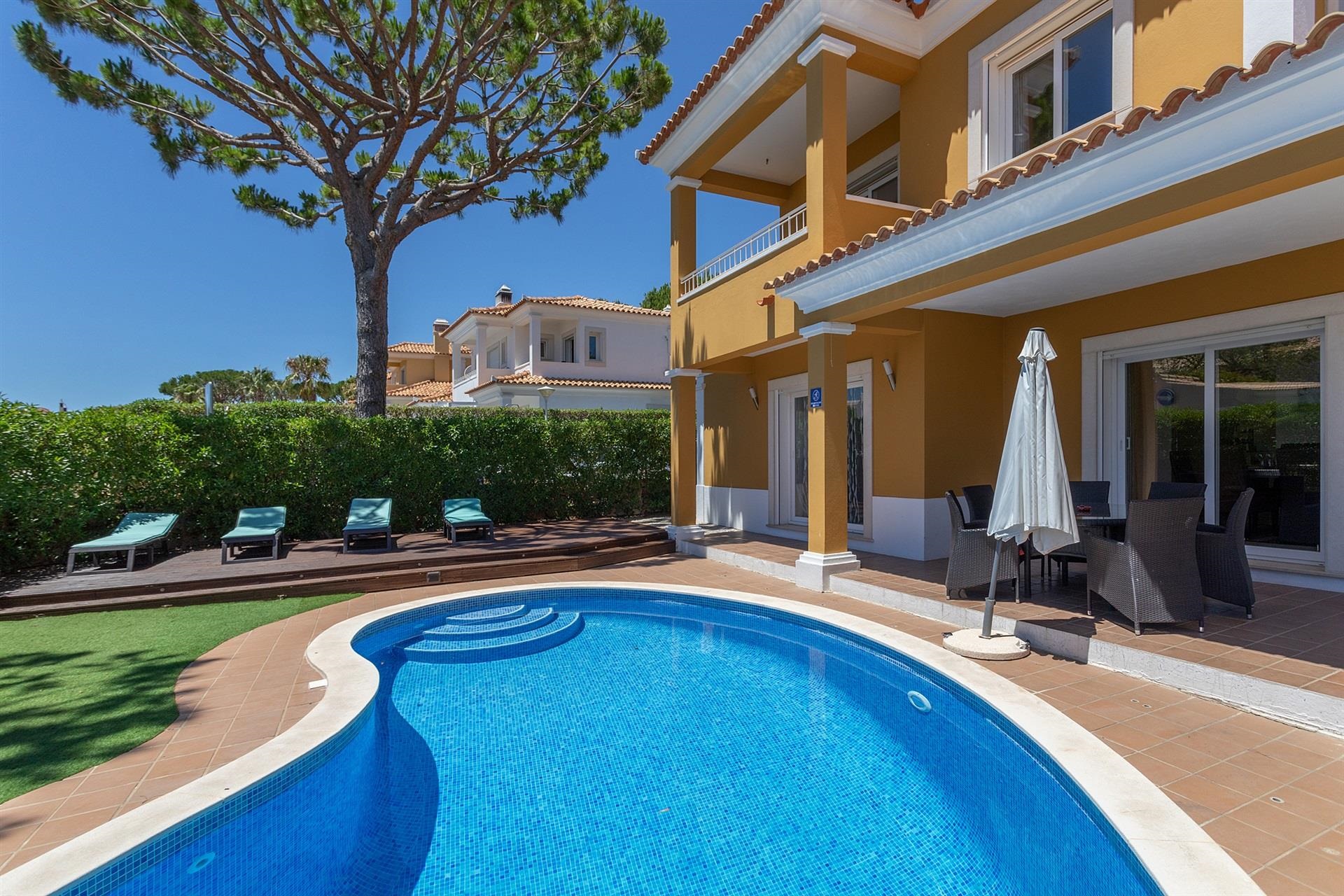  Detached house, 4 bedrooms, for Sale - 物件實景