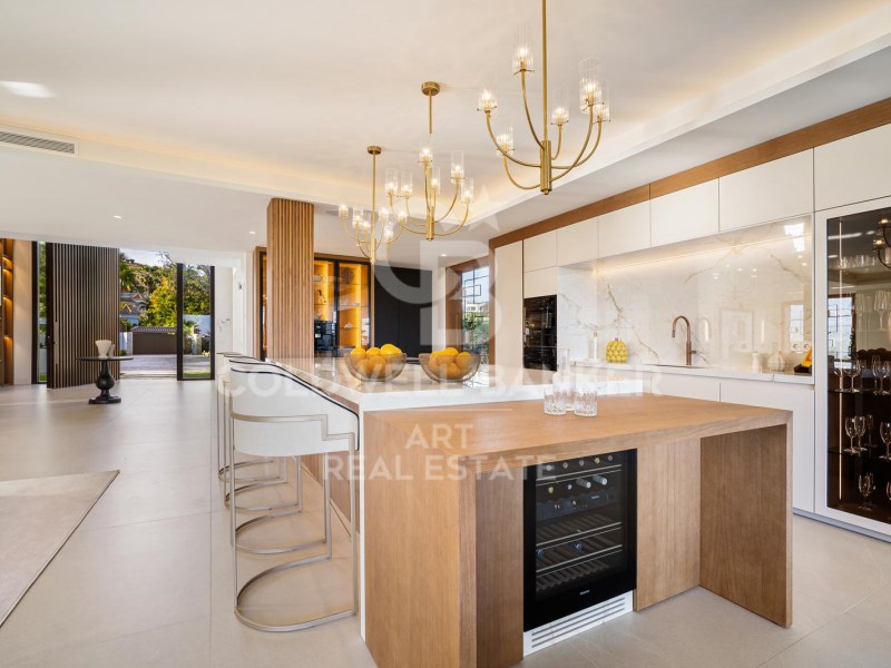 Marbella, Andalusia, ES, 6 Bedrooms Bedrooms, ,6 BathroomsBathrooms,Residential,For Sale,1874421